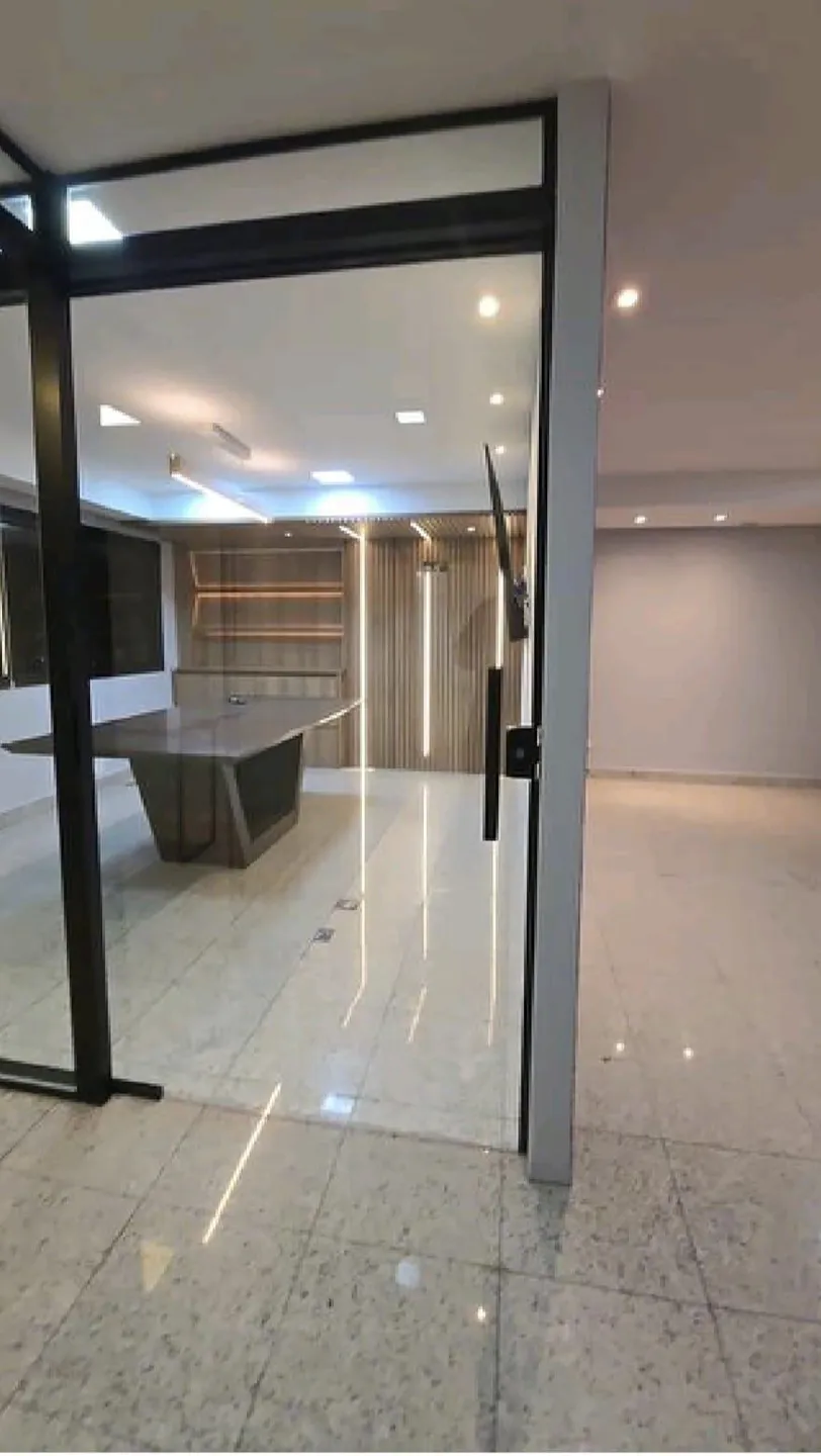 Cobertura comercial para locação ou venda, localizada no Bairro Batel, em Curitiba - PR — foto 3