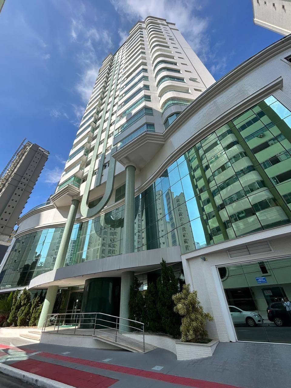 Apartamento para venda e locação, Pioneiros, Balneário Camboriú, SC — foto 1