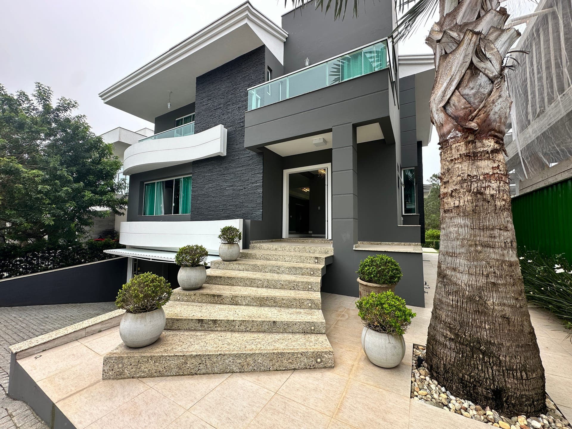 Casa à venda, Praia do Estaleiro, Balneário Camboriú, SC — foto 1
