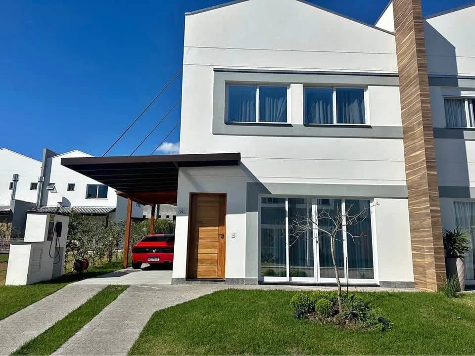 Sobrado para locação em condomínio Village dos Ipes, Balneário Camboriú, SC — foto 1